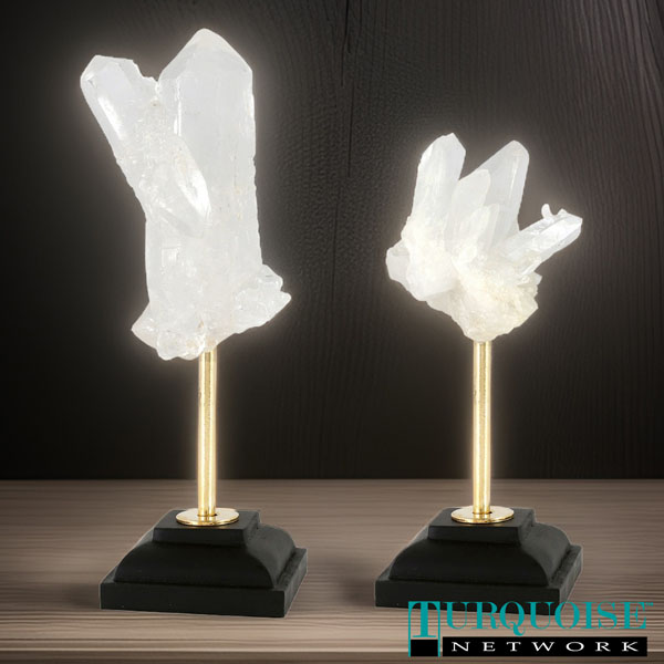Clear Quartz Geode/Crystal on Stand Z9001-C215