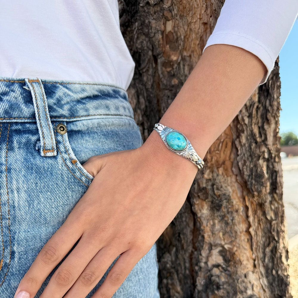 Turquoise Bracelet Sterling Silver B5563-C75