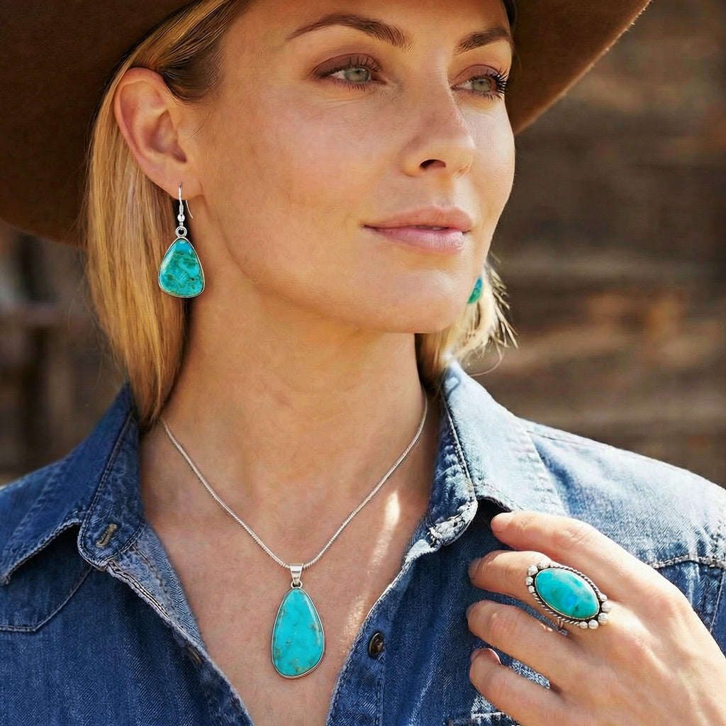 Turquoise Ring Sterling Silver R2552-C75