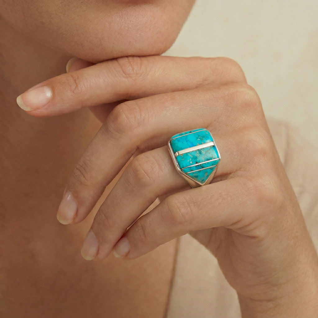 Turquoise Ring Sterling Silver R2613-C05