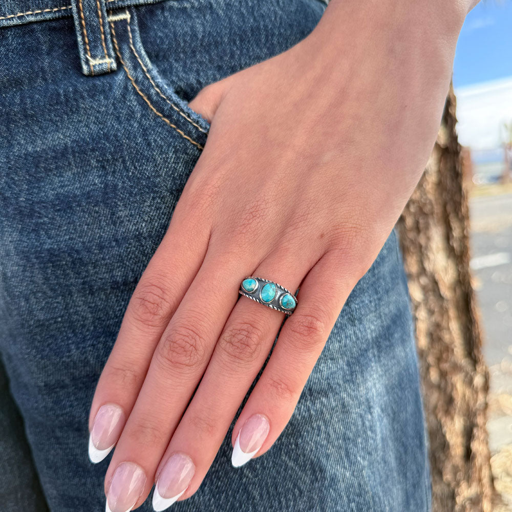 Turquoise Ring Sterling Silver R2686-C75